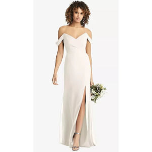 NEW! Social Size 4 Off Shoulder Criss Cross Trumpet Gown Dress Ivory $242 I23-16
